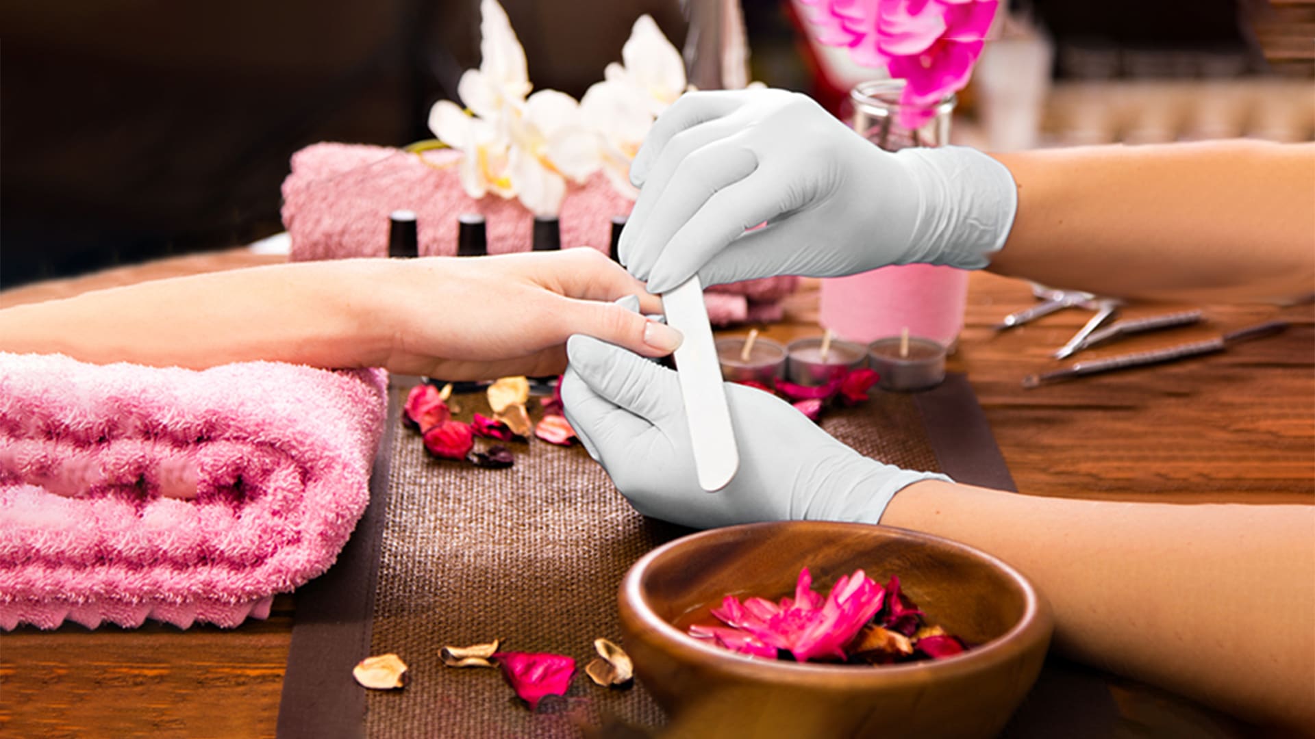 Get Spa Manicure And Pedicure At The Best Nail Salon In Bangalore